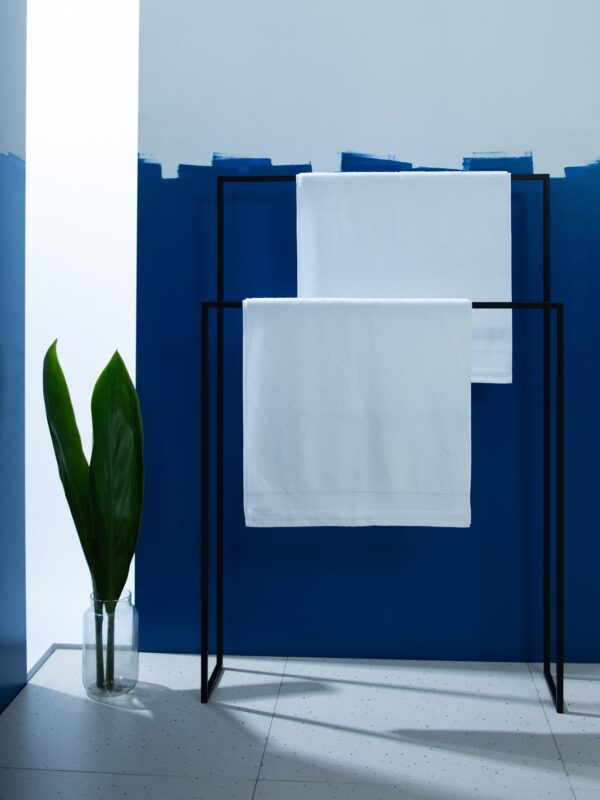 Wieszaki i stojaki na ręczniki